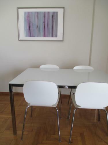 Best Location: Acropolis Apartment