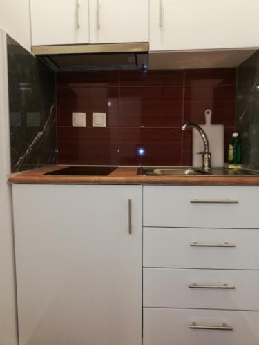 Hostal Spiros Rooms