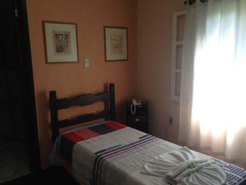 Hostal Pousada Vale Das Palmeiras