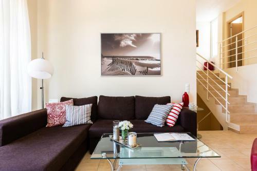 Karoti Residence