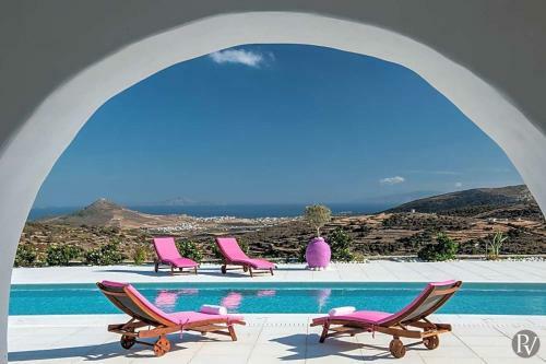 Kostos Villa Sleeps 10 Pool