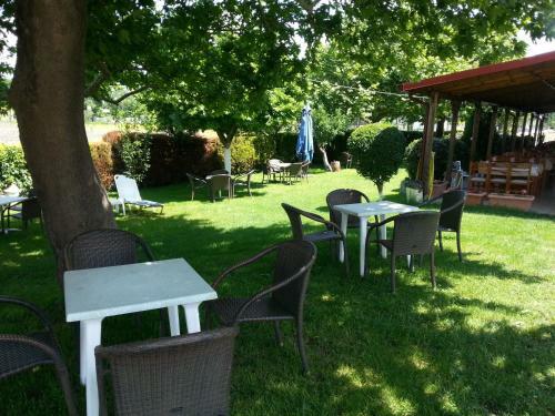 Denis Hotel And Bungalows