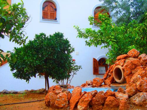 Villa Assariya | Korfos