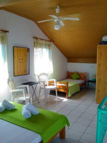 Apartamento House Mantesos