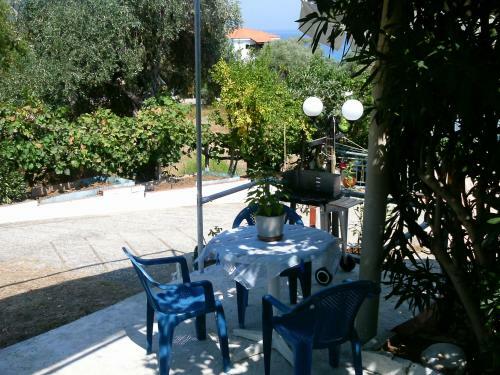 Apartamento House Mantesos