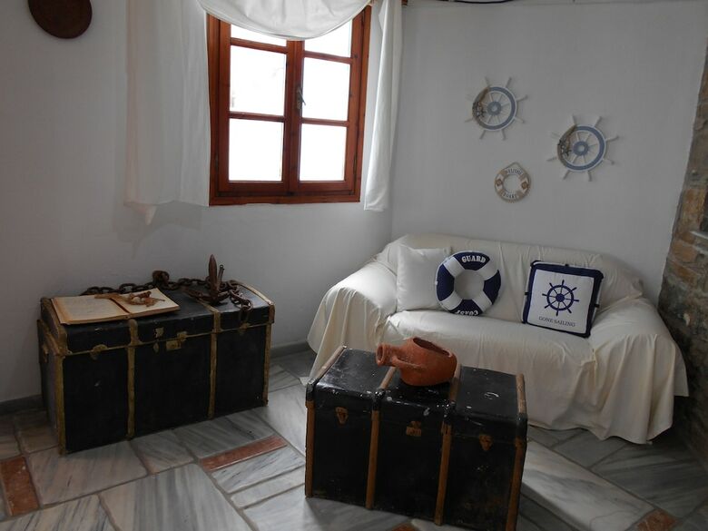Kinira Beach Hotel