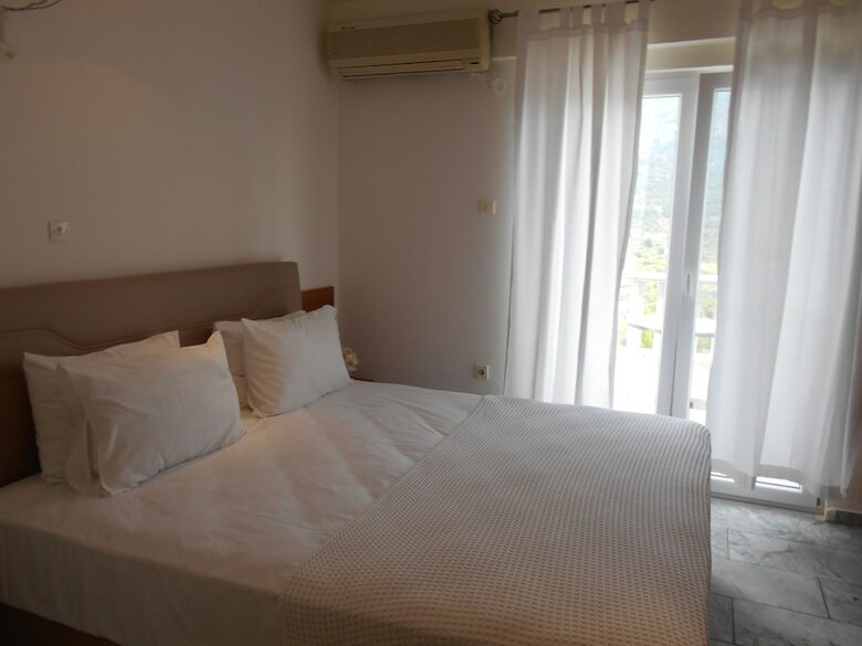 Kinira Beach Hotel