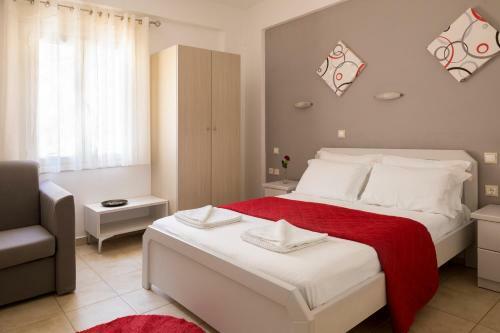 Hotel John Akroyiali