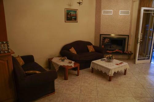 Hostal Elatos