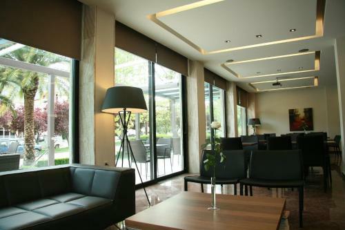 Alexakis Hotel & Spa