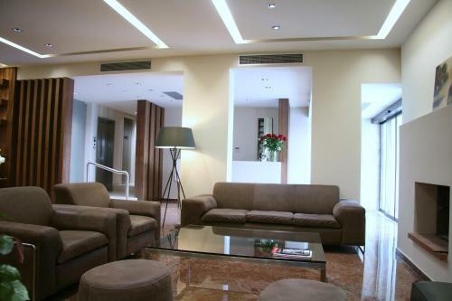 Alexakis Hotel & Spa