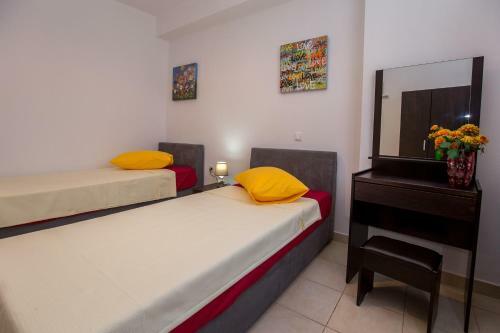 Grande Apartments