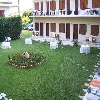 Avaton Hotel