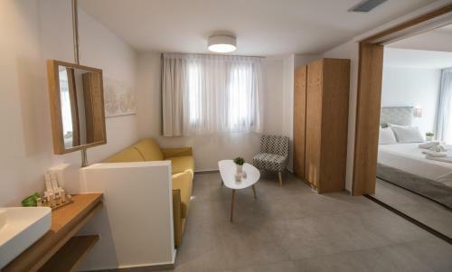 Natura Luxury Boutique Hotel Skopelos