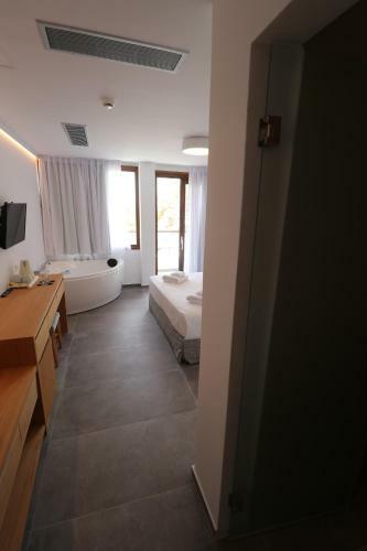 Natura Luxury Boutique Hotel Skopelos