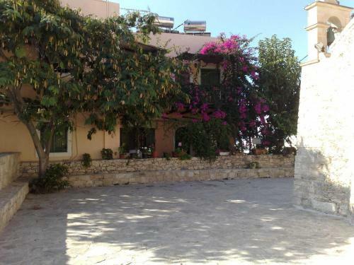 Hostal Cretanhouse