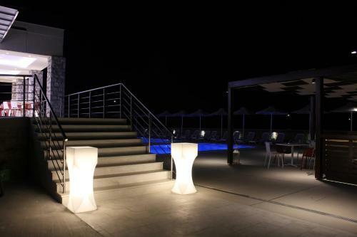 Aparthotel Niriides Luxury Villas