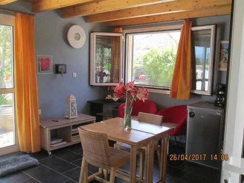 Spacious Holiday Home Near Beach In Messinia