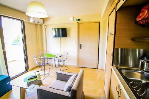 Amphipolis Deluxe Apartments
