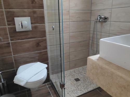 Amphipolis Deluxe Apartments