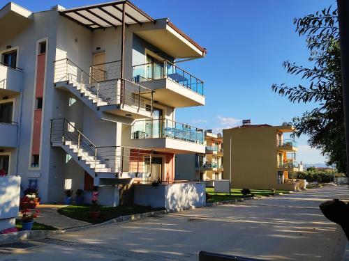 Amphipolis Deluxe Apartments