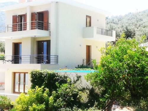 Vip House On The Hill 3