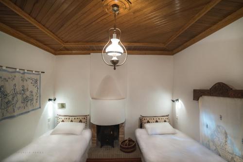 Villa Urania Traditional Stone House