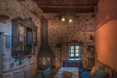 Villa Urania Traditional Stone House
