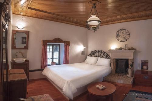 Villa Urania Traditional Stone House