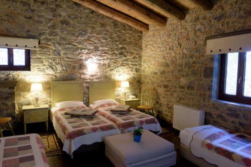 Hostal Argyriou Wine Tasting Guest House