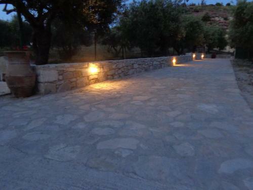 Villa Lofos Wood & Stone