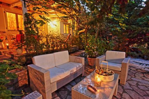 Villa Kitrini Luxury Cottage