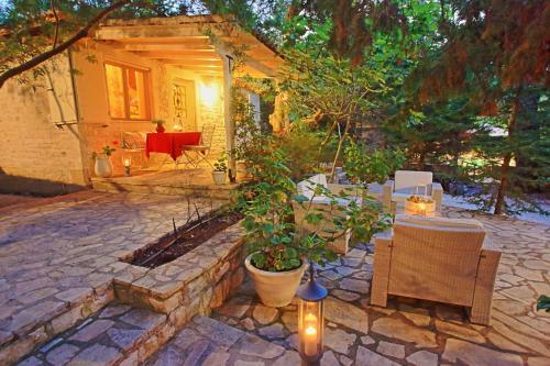 Villa Kitrini Luxury Cottage