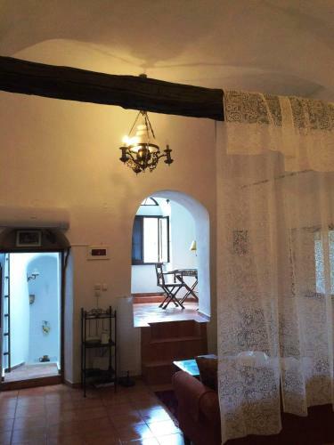Almiriki Vessa Traditional House