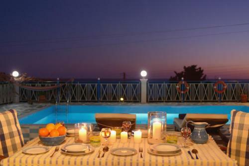Paramonas Villa Sleeps 4 Pool Air Con Wifi