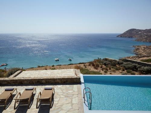 Elia Villa Sleeps 10 Pool Air Con Wifi