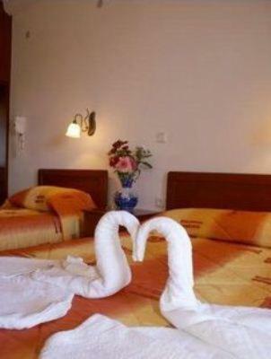 Agnanti Hotel
