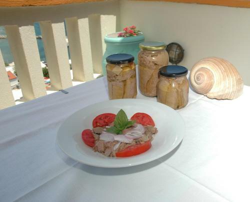 Agnanti Hotel