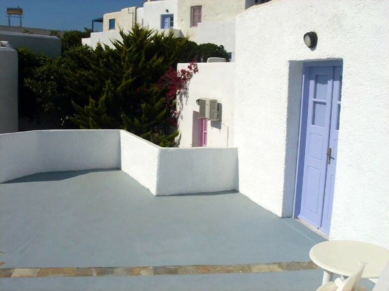 Porto Sikinos Hotel