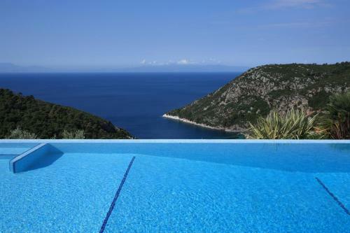 Villa Elies Houses