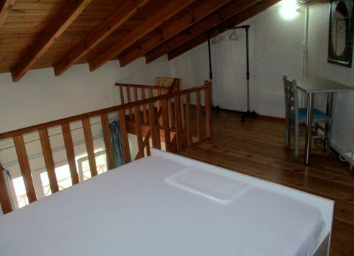 Oktana Apartments