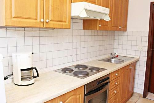 Two-bedroom Apartment In Zadar II