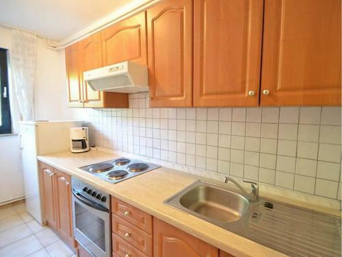 Two-bedroom Apartment In Zadar II