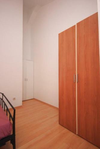 Apartment Ilovik 8069a