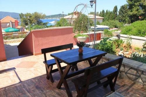 Apartment Ilovik 8069a