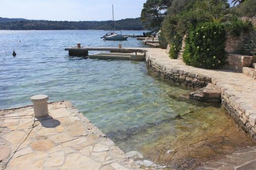 Apartments By The Sea Necujam, Solta - 13884