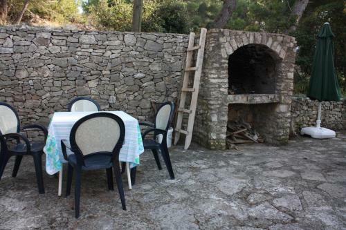 Apartments By The Sea Maslinica, Solta - 772