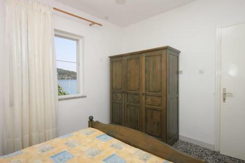 Apartments By The Sea Kali, Ugljan - 8270
