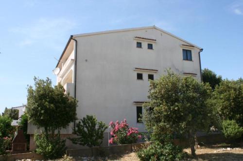 Apartment Mandre 523c