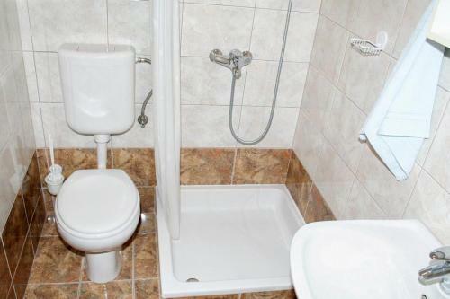 Apartments By The Sea Mandre, Pag - 4123
